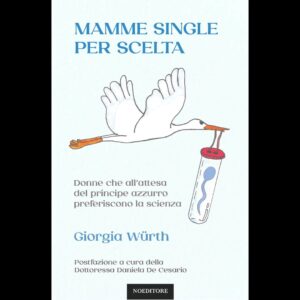 Giorgia Würth Instagram - Signore e Signori, vi presento il mio nuovo libro: "MAMME SINGLE PER SCELTA"!!! 

Qualcuno sostiene che tutte le MADRI, quando partoriscono, sono SINGLE.

Le protagoniste di questo viaggio lo sono davvero. E per scelta.

Sono donne autonome, istruite, realizzate, economicamente indipendenti. Spesso vicine o sopra i quaranta, ma a volte anche giovanissime, con le idee molto chiare, che invece di accontentarsi o scendere a compromessi con uomini che non amano, o non amano più, o non trovano, decidono comunque di diventare mamme. Da sole. Donne che tra l’attesa del Principe Azzurro e l’affidabilità della scienza, scelgono la seconda.

Eppure, spesso si sentono dire: “Ma non potevi andare col primo che passa? Non potevi andare a Cuba a farti mettere incinta?”

Certo che avrebbero potuto, ma hanno fatto una scelta diversa. Nelle pagine del libro, capirete perché.

Poco a poco, vi spiegherò come e perché è nato questo progetto, intanto ringrazio con tutto il cuore le ragazze che si sono fidate e affidate raccontandomi il loro percorso, spesso tortuoso, lungo, faticoso, pieno d’amore.

Grazie infinite alla dottoressa @psicoterapia_de_cesario, esperta in psicologia della riproduzione, infertilità e pma, che chiude il libro con una relazione preziosissima, piena di risposte e insieme di domande,  spunti di riflessione per chi non si accontenta di rimanere a galla ma ha voglia di scoprire il mondo sott’acqua.

Grazie adorata @persiav per avermi supportato e fatto tanto, tanto ridere. Che madre incredibile sei.

Grazie @davide_recagno, mio nipote geniale, per aver realizzato il disegno della copertina e il booktrailer, che presto vi mostrerò.

E grazie a voi, persone gentili, che prima di giudicare volete ascoltare, capire, leggere.

Il libro esce ufficialmente domenica 14 maggio, la festa della Mamma, ma potete già ordinarlo su Amazon. Il link è in bio.

Sono felice.

#mammesingleperscelta