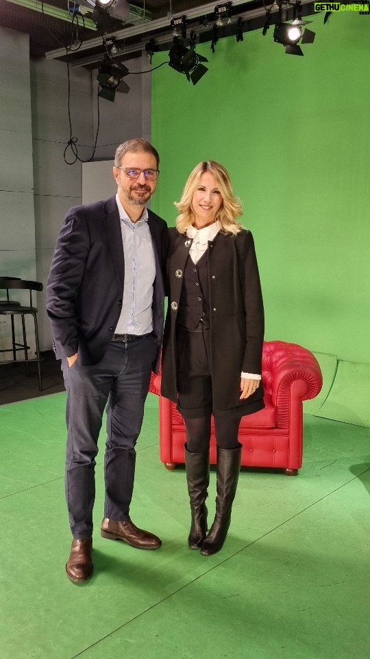 Giulia Mizzoni Instagram - Backstage dell'intervista al @corrieredellosport ✌️ è stato bello!!! #corrieredellosport #interview #roma Corriere Dello Sport