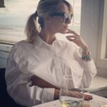Giulia Mizzoni Instagram - Il mare d’inverno. I posti del cuore. Il cibo buono. #saturday #sea #november #friends #lunch Isola del Pescatore