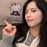 Go Eun-young Instagram - #비행기 타는거 좋아하시는 분~ ✈️ 전 옛날엔 좋았는데 이젠 싫어요 하하 . . #여행 #trvel #오오티디 #셀피 #selfie #모델 #여자모델