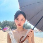 Go Eun-young Instagram – #인스타그램 과 #현실 😎
#사진 찍고 꽁꽁 싸매고 수영했지만 다 타버린 #나 🥲 #바다 #여름
.
#모델 #model #selfie #셀피 #셀카