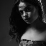 Gopika Ramesh Instagram - Hello 911, I’m on fire ! 📸: @plan.b.actions @jibinartist MUA: @ashna_aash_ Studio: @maxxocreative @huwais.majeed