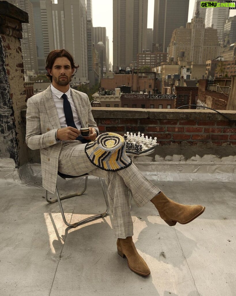 Gordon Winarick Instagram - Rooftop series with @theglasscamera New York, N.Y.