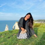 Grace Antony Instagram - Her vibe is pretty.🏔️❄️🫧 * * * * * * #france #paris #graceantony #vacation #travel #travelphotography Étretat, Normandie, France