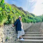 Grace Antony Instagram - Her vibe is pretty.🏔️❄️🫧 * * * * * * #france #paris #graceantony #vacation #travel #travelphotography Étretat, Normandie, France
