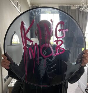 Grant Morrison Instagram - Have riot will travel! Pic by @gerardway #kingmob #mcr #glasgow #captaincaledonia