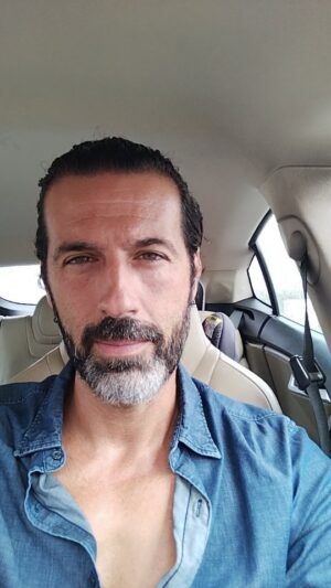 Gustavo Santos Instagram - SOBRE O MEDO!

QUEM O SEMEIA A TROCO DE MILHÕES?

O QUE TE TIRA?

QUEM USUFRUI DESSE TEU ESTADO?

E O QUE PODES FAZER PARA TE LIVRARES DELE?

O QUE MANTÉM AS PESSOAS OBEDIENTES, NÃO É A EDUCAÇÃO QUE TIVERAM, NÃO SÃO AS LEIS ESTIPULADAS, É O MEDO!

ABRAÇO FORTE!