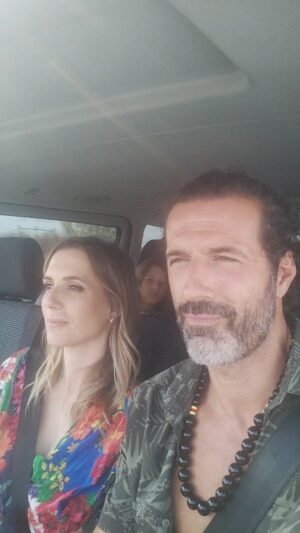 Gustavo Santos Instagram - CENÁRIO!

5 PUTOS NO CARRO, MAS SEM PERDER O CENÁRIO!

NUNCA 🤣🤣!

@mafaldarodiles ❤️