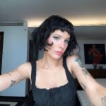 Halsey Instagram - ✨🫖✨