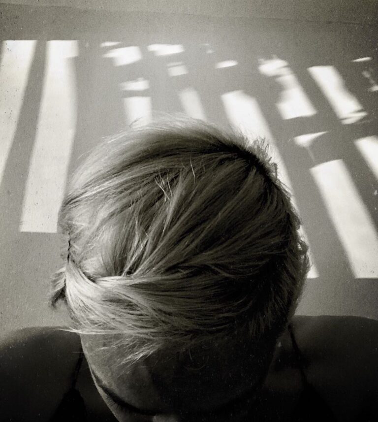 Halyna Hutchins Instagram - Self portrait Los Angeles, California