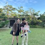 Han Ji-hye Instagram - 행복한 한가위 보내세요~~🤍 -슬이네가족올림 🫶🏻 (오늘 편스토랑 방영은 오후 5시에 조금 빠르게 시작합니다. 아시안게임때문이라고 해요! 아시안게임도 많이 응원해주시고 편스토랑도 많이 시청해주세요💚) #보름달 #추석명절 #오늘오후5시에 #편스토랑🤍