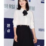 Han Ji-hye Instagram – 오랜만에 외출 😆 영화 “콘크리트 유토피아” 시시회
