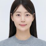 Han Ji-hye Instagram - 증명사진 찍었어요 보정이 좀 너무 많이 된것같기도 하구요….? 🤭 28갤 청개구리 끝판왕 영상올라왔어요~ 많이많이 구경와주쎄요!^^ 프로필에 링크 있어요!^^