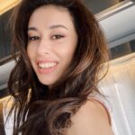 Hande Yılmaz Instagram - kısılan gözleeer