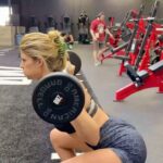 Hannah Stocking Instagram - Glad everyone else is having progress!!! 🏋️‍♀️😭 @_misslexiii @tayraytexas