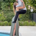 Hannah Stocking Instagram - When you wear the pants in the relationship 👖🤣 @anwar @hannahstocking Los Angeles, California