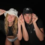Hannah Stocking Instagram - Sister form another mister & brother form another mother. Moorea