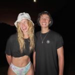 Hannah Stocking Instagram - Sister form another mister & brother form another mother. Moorea