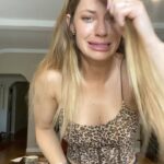 Hannah Stocking Instagram - POV: He hasn’t texted you back after 5 minutes