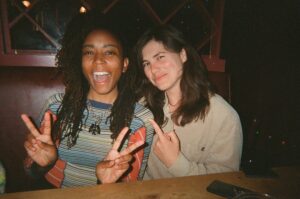 Hanna van Vliet Instagram - disposable camera captured some indisposable moments in LA and NY 🥰