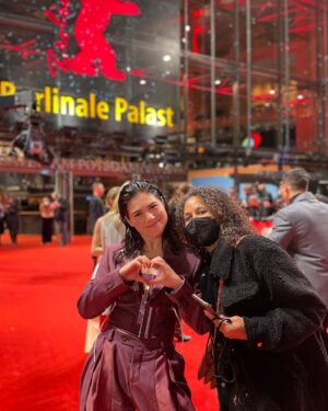 Hanna van Vliet Instagram - EUROPEAN SHOOTING STARS 2022 
🌟🌟🌟🌟🌟🌟🌟🌟
Thank you so much @europeanfilmpromotion for this ADVENTURE with so many inspring people. For instance my 9 fellow European ganz geiler “shooties” CHECK THEM OUT because they all rock in making (we love) European cinema. 
🔥@mariereuther @evinahmad @souheila.yacoub @gracijafilipovic @emilio_sakraya_ @timonsturbej @anamariavartolomei_ @joaonunesmonteiro @clare.dunnebear 🔥

And so many talks, casting directors, dinners, crazy glamorous red carpets and beautiful films at the @berlinale. It was a great honor. 

Love you @solidbasemanagement, heeeel erg bedankt @filmsfromthenetherlands en lieve @idoabram, and thanks for taking such good care of us @magi_go and team. I hope we’ll be back next year um ein bisschen echte Berlinale Party zu machen weet je wel. 

#europeanshootingstars #berlinale #solidbasemanagement #europeanfilmpromotion 📸 @gettyimages @andreas.rentz