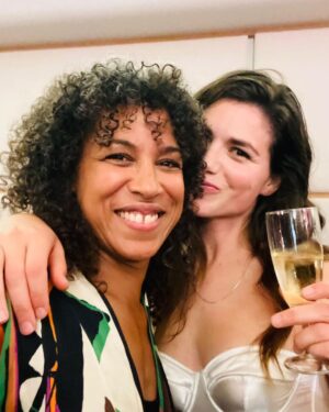 Hanna van Vliet Instagram - (de ontsporing van het) GALA 🐄✨
@nederlandsfilmfestival @dutchacademyforfilm