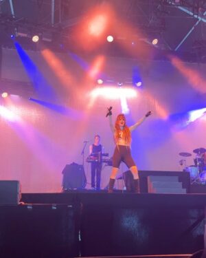 Hanna van Vliet Instagram - We gingen voor @merolmusic (❤️‍🔥!!!) maar het werd een bewogen lowlands 🫠