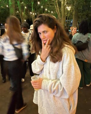 Hanna van Vliet Instagram - lesbian lifestyle intermezzo

📸 @nafiesa