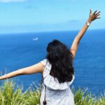 Harika Narayan Instagram - 🌊♾️❤️✨ . . . #traveldiaries #scenic #nature #happiness #airinmyhair #beach #australia #harikanarayan travels ❤️