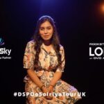 Haripriya Instagram - Experience the MAGICAL COMBO ✨ of DSP & HARIPRIYA together for the 1st time on STAGE with their MUSICAL BLOCKBUSTERS on the 14th JAN! #DSPOoSolriyaTourUK PROMO of The Amazing @haripriyasinger! Join us for an enchanting evening of Tamil melodies – reserve your seat for a night to remember! 🎵✨ One City 🌆 Unmissable Concert 🎵 #DSPOoSolriyaTourUK (Tamil) - 14th JAN 2024, Sunday 6PM Block your calendars, and join us for a musical spectacle Links in Bio! Get your tickets now🎫 Book your tickets link: https://tickets.rainbow-sky.com/qrcode1 Website Ticket Link: https://events.dhigna.com/events/checkout/oo-solriya-tamil #haripriya #haripriyasinger #haripriyasongs #DSPOoSolriyaTourUK #DSPTamilConcert #dspconcert #dsp #dspmusic #dsplondon #uktamil #dsptamil #dspliveconcert #dsptamillondon #tamilmusic #tamilsongs #ovoarena #OVOArenaWembley #rainbowysky #rainbowskyevents London, Unιted Kingdom