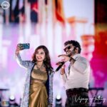 Haripriya Instagram - “Vijay Antony Live In Concert - Chennai ” 🎤 Ft. @haripriyasinger 💫 @vijayantony @noiseandgrains @gangmedia_offl @karya2000 @itisveer @thirdeyephotographyy #vijayantony #OGVibe #noiseandgrains