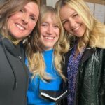 Heléne Yorke Instagram - Wrapped season 3 of @othertwoshow in a smelly basement kitchen in tribeca. So damp and happy. Can’t wait for you all to see what we made 🤗 feeling truly spoiled that this is a living.