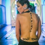 Helena Caldeira Instagram - DON’t LOOK DON’T TOUCH ASK FIRST For @vogueportugal iconic party Photos : @estellevalentephotography Makeup : @margaridacaldeira.artist Dress : @gabriel.daros.thelabel @showroombrandfire Jewelry : @the_tales_by_iva @lobomau.producoes @sergiomotasoares