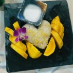 Helena Caldeira Instagram - Mango sticky rice 🥭 Ko Panghan