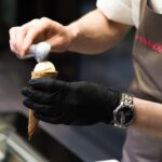 Henri Alén Instagram - Sehän on terassikelit vielä🙌 @restaurantfiasco nautiskellaan vielä kesämeiningistä ja näyttää kelejä pitelevän. Säätiedostusta kun katsoo niin taidetaan pistää gelato-kärry huomenna täyteen ja vohvelit paistaen. Tryffelimenua on kyselty ja nou wörries. Italiaan on ollut linjat kuumana ja murkulaa tulee listalle kahden viikon päästä jos laatu paranee. Vielä vähän valjua tavaraa, mutta paranee paranee🤌🏻 #fiasco #ristorante #chefslife #gelatolife #eteläranta #summer #kesäjatkuu #syssytulee