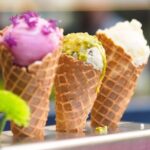 Henri Alén Instagram - Sehän on terassikelit vielä🙌 @restaurantfiasco nautiskellaan vielä kesämeiningistä ja näyttää kelejä pitelevän. Säätiedostusta kun katsoo niin taidetaan pistää gelato-kärry huomenna täyteen ja vohvelit paistaen. Tryffelimenua on kyselty ja nou wörries. Italiaan on ollut linjat kuumana ja murkulaa tulee listalle kahden viikon päästä jos laatu paranee. Vielä vähän valjua tavaraa, mutta paranee paranee🤌🏻 #fiasco #ristorante #chefslife #gelatolife #eteläranta #summer #kesäjatkuu #syssytulee