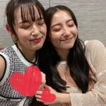 Honoka Yahagi Instagram - りほとまた会えました♥️ 12年前に初めて映画で会って、それから色々なご縁があり、お仕事で一緒になることが1番多いりほちゃんです✨ 仮面ライダーオーズ10th以来の再会で嬉しかった😍 #COLORZwithSHEIN
