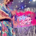Honoka Yahagi Instagram - 本日、深夜0:25から放送の「東京ブロードウェイ」にアシスタントとして、出演させて頂きます✨ この番組は、本日と9月8日の2週にわたって放送されます！ 素晴らしいゲストの皆さんのパフォーマンスとトークを堪能できますよっ😍 是非ご覧ください💕 ワンピース@emiriawiz_official ピアス@joueteofficial #東京ブロードウェイ #フジテレビ #新番組