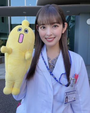 Honoka Yahagi Instagram - 本日、20時より
ドラマスペシャル「神様のカルテ」放送です✨
是非ご覧ください☺︎