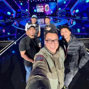 Indra Yudhistira Instagram - Gimme the Mic Tik Tok
Dulu ngerjain Indonesian Idol, the Voice sampai Dangdut Academy. Sekarang bantuin Talent Searchnya Tiktok, Gimme the Mic tayang bareng di Tik Tok dan SCTV jam 21:00 malam ini.