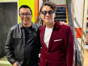 Indra Yudhistira Instagram - Selalu ada pengalaman baru mengerjakan singing talent search lewat 2 platform yg karakter penontonnya berbeda, televisi dan tik tok. Thank you @maiaestiantyreal dan @ardhitopramono yang sudah menjadi juri Gimme the Mic.