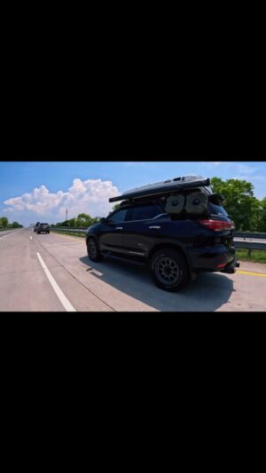 Indra Yudhistira Instagram - Tetradrive GAAASSS to BROMO “Overland Edition”

#overlanding #overland #overlander #fortunerjakarta #tetradrive #tetradriveindonesia #toyota4x4 #toyotaid #toyotaoffroad #thuletepuiayer2 #thule #thulemotionxtxl #toyotagram