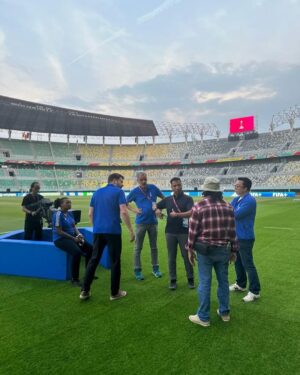 Indra Yudhistira Instagram - Terima kasih untuk semua program director terbaik Indonesia yang berada dibalik siaran FIFA WCU17 Indonesia. Mereka mau terus belajar dan memperbaiki diri di setiap pertandingan yang akhirnya bisa mendapat apresiasi dari QC Director FIFA.