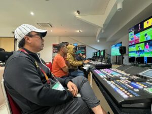 Indra Yudhistira Instagram - Terima kasih tak terhingga untuk kerja keras semua tim yang terlibat. FIFA, Emtek, LOC, HBS & KKB. Tim yang luar biasa. Indonesia bisa.

#fifawcu17indonesia #hostbroadcaster #emtek