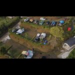 Indra Yudhistira Instagram - Kesampaian juga camping di tempat yg lagi hits di Bogor, namanya Gajog Hill. Tempat camping yg didesain dan dikelola oleh pecinta alam dan penggiat camping @herinafirdausii. Simak reviewnya di channel YT BroadcasterLife. #overlandingindonesia #campervan #camping #yakima #jamesbaroudofficial #jamesbaroud