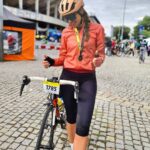 Inna Puhajkova Instagram - L'ETAPE BY TOUR DE FRANCE 90km 🚴‍♀️🚴‍♂️🚴‍♀️🚴‍♂️🚴‍♀️🚴‍♂️🚴‍♀️🚴‍♂️🚴‍♀️🚴‍♂️🚴‍♀️🚴‍♀️🚴‍♂️🚴‍♀️ Co vám budu povídat žádná projížďka "růžovou zahradou" to nebyla. Počasí moc nepřálo, 3x jsem zmokla a v kopcích si párkrát pěkně zaklela😅, ale přesto všechno to byl nádherný zážitek. Trasa byla krásně rozmanitá, podpora lidí neskutečná a pocity v cíli nepopsatelné💪Vzdáleně děkuji sparingovi Jirkovi (příjmení neznám), za kterým jsem se vezla posledních 20km🚴‍♂️🚴‍♀️👌děkuji také @endorphinrepublic za perfektní vybavení a vždy skvělou pomoc při výběru🙌můj osobní cíl byl zvládnout to do 4,5h a to se povedlo, takže spokojenost a příště to třeba bude zase o chloupek lepší ❣ #letape #tourdefrance #czechrepublic #welovecycling #nevergiveup #90k #raceday #cycling #endorphinrepublic #scottsportcz# thankyouforsupport Strahov