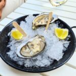 Inna Puhajkova Instagram - YUMMY 🦪🤤🤤🤤 #seafoodlover #oysters #plnakoncentrace Seafood Prague
