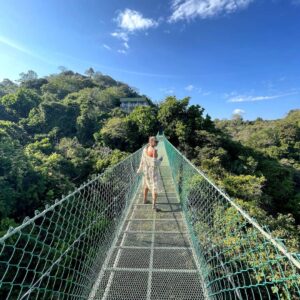 Inna Puhajkova Instagram - Hangingbridges a vitamín D v té nejčistší podobě ☀️🙌😎

#goodmood #goodvibesonly
#sun #sunshine #bikiny #montezuma #hangingbridge #newexperience #costarica #puravida #puravidalife
