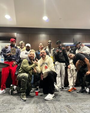 Inspectah Deck Instagram - Linked up #statenisland #brooklyn
@realcj_ @jamescruz1 
In the #downunder #australia #melbourne  #wutang 👐🏾