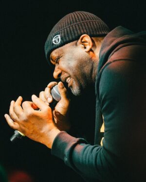 Inspectah Deck Instagram - Santiago Chile thank you for that electric energy‼️
🐝🐝🐝🐝🐝
Photo credit @el.eme